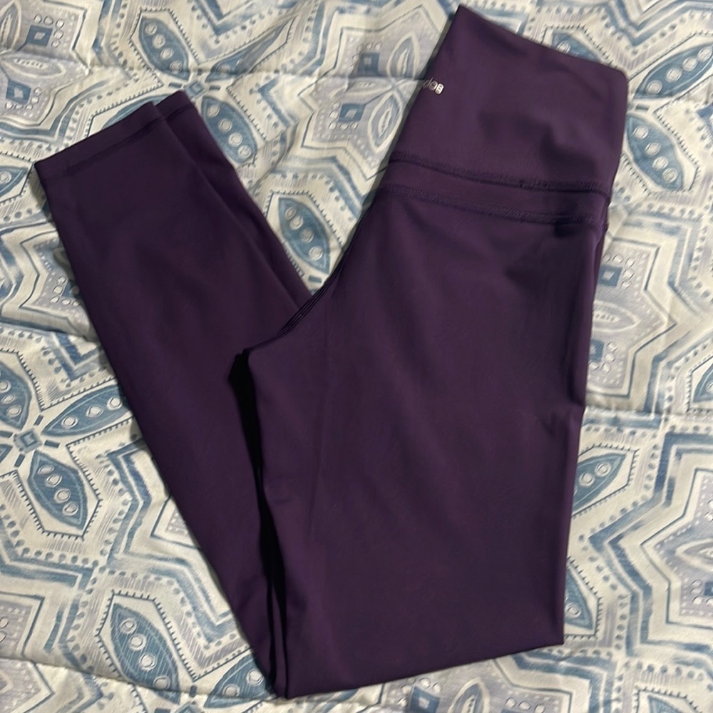 New purple leggings XS